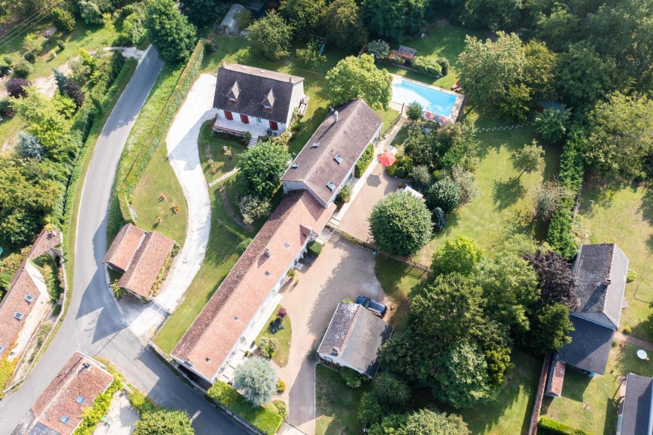 Le Clos De La Rousseliere Francueil Eksteriør billede
